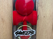 Kendama Sweets Red Fuzzy Turbo Shape (noua, in cutie)