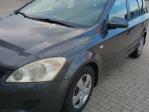 Kia Cee'd Benzina + GPL