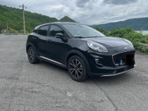 V&acirc;nd Ford Puma Negru