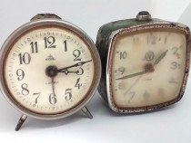 2 ceasuri masă vechi, 1969, made în RO, serii consecutive