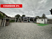 Casa 7 camere 6 bai terase teren 1180mp aproape de Castel si