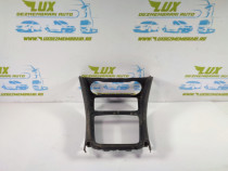 Ornament bord rama trim a1766809700 Mercedes-Benz GLA-Class