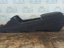 Consola centrala cu cotiera 7p1863241 Volkswagen VW Touareg generatia