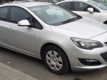 Opel Astra 2014 stare foarte buna