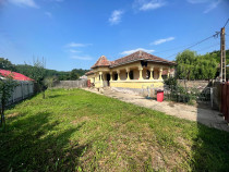 Casa in Prundeni, Valcea, la 4 km de Dragasani