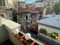 Apartament 5 camere de vanzare in zona Armeneasca