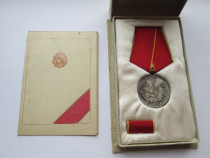 Medalie, Decoratie veche cu Brevet, RPR 1950 Medalia Muncii
