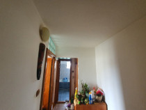 Apartament 3 camere situat zona Păltiniș, 2 balcoane  etaj 3/4