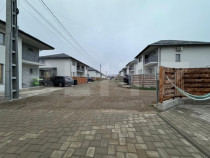 Duplex , 200 mp teren , zona rezidentiala Tisauti