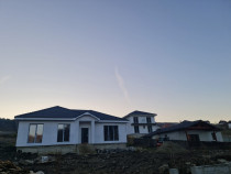 Casa pe parter în Valea Jelnei direct de la investitor