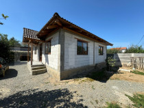 Casa individuala, 3 camere, zona Centrala