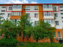 Apartament 4 camere ultracentral,Hunedoara, jud. Hunedoara