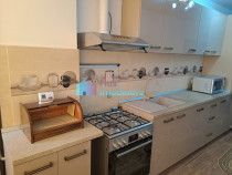 Apartament cu 3 camere zonă centrală