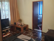 Apartament 3 camere, semidecomandat - zona Astra