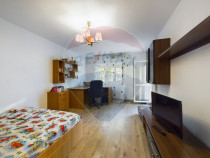 Apartament cu 3 camere si centrala propie in Crangasi