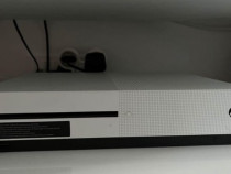 Xbox one S + 2 controllere + 12 jocuri