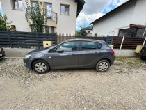 Opel Astra J an producție 2011