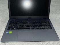 Laptop Asus F542U