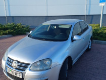 Volkswagen Jetta 1.6 Tdi Highline Euro 5