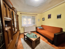 Apartament 2 camere la Parter de vanzare Str. Stejarului ...