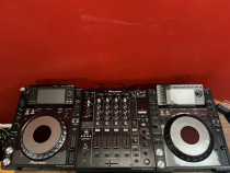 Setup Pioneer 2x CDJ-2000 Nexus + 1 Mixer DJM-900 Nexus