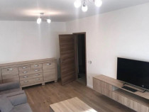 Zona Centrala chirie Apartament 2 cam in blocul cu CEC Bank