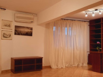 Proprietar - Apartament 3 camere - Tineretului,  la pret de 2