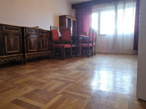 Proprietar, vând apartament 3 camere decomandat Arad, Negociabil!