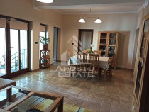 Casa 5 camere, curte, gazon livada in Gradiste