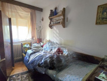 Apartament cu 4 camere, zona Cetatii