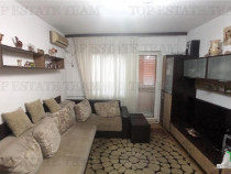 Apartament 3 camere de , zona Parcul Circului