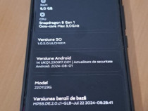 Telefon Xiaomi 12 ca nou - cu 6 Huse si folie noua