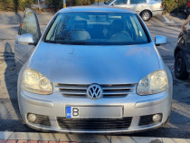 Proprietar vand VW Golf V, 2008, gri metalizat, 1.4 benzina, 80 CP