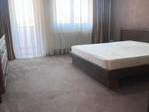 Apartament 3 camere decomandate zona Calea Gusteritei