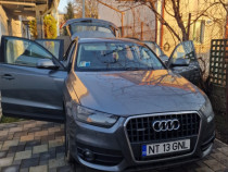 Audi Q 3 . 4 x 4 . Automat