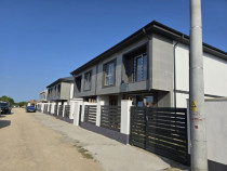 Casă de vânzare in Lazu cu 4 camere la 150.000 €