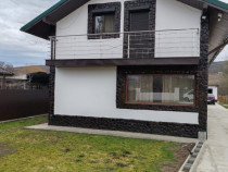 Casa parter+mansarda si teren in Lipovat, Vaslui