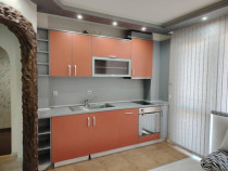 Se inchiriaza apartament in zona Bartolomeu