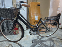 Bicicleta dama neagra în stare impecabila din păcate fără Sa