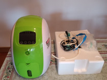 Concentrator portabil de oxigen