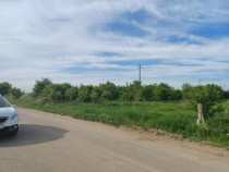 Teren 1400 mp, intravilan construibil, în Joița
