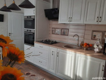 Apartament cu 3 camere de vanzare zona Grivitei