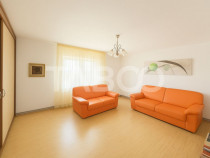 Apartament de vanzare Terezian etaj intermediar 3 camere 2 b