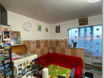 De vanzare apartament cu 2 camere, zona KM 5