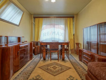 Apartament cu 3 camere de vânzare în zona Grivitei