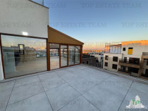 Penthouse de in zona Pipera, terasa 210 mp