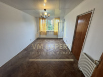 APARTAMENT 3 CAMERE ETAJ 4 CAMPULUNG VISOI