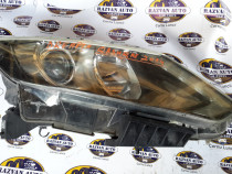 Far dreapta cu lupa Nissan Qashqai 2014