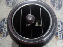 Grila ventilatie stanga Mercedes C-Class 2016