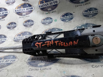 Maner exterior stanga fata Volkswagen Tiguan 2008